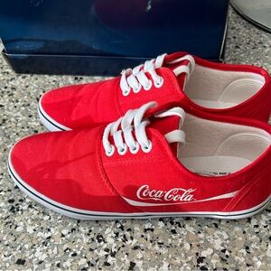 Coca-Cola Wens Tennis Shoes Size 7.5